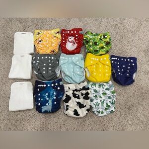 Vibrant Diaper Covers Set for Kids with 3 extra inserts
